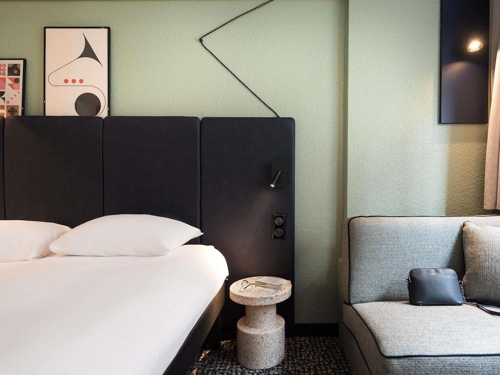ibis Paris Italie Tolbiac 13eme Room Type - Standard room with 1 double bed and 1 single sofa bed