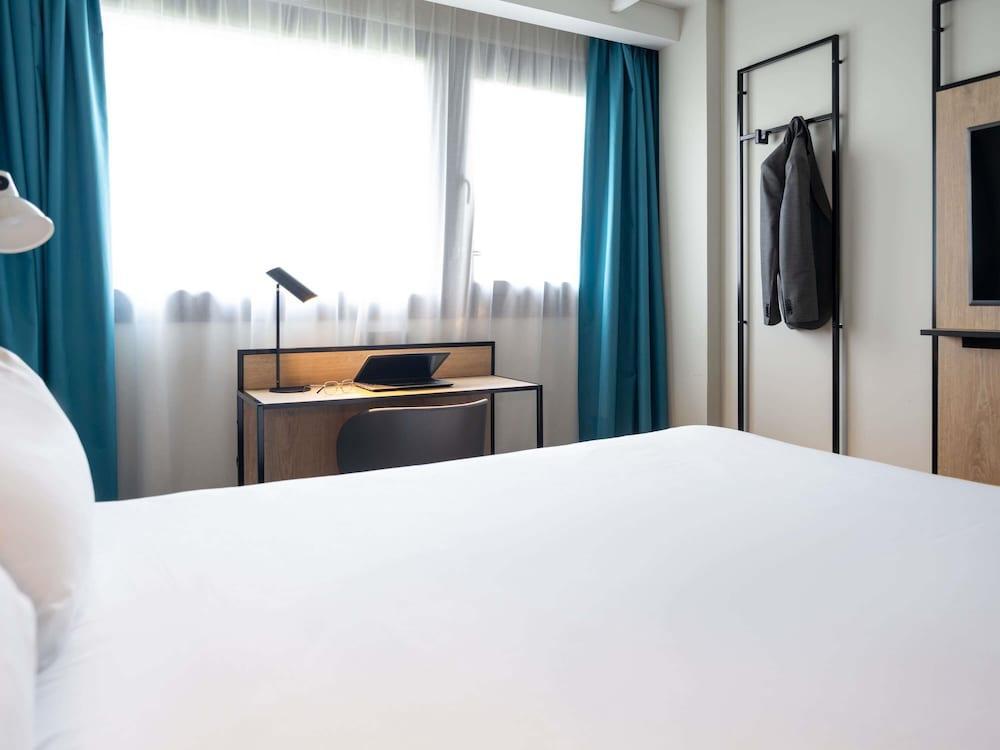 ibis Paris Gare de Lyon Diderot 12eme Room Type - Standard Room with 1 double bed