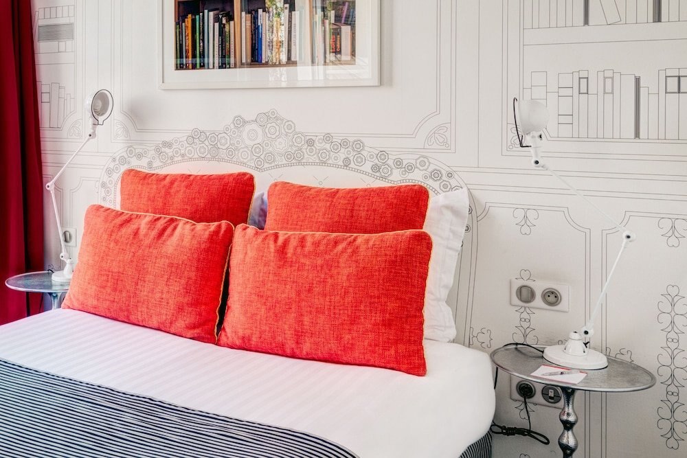Hôtel Joyce - Astotel Room Type - Connecting Room ( 2 Rooms) - Complimentary soft minibar,Courtesy tray,Chromecast, Digital press