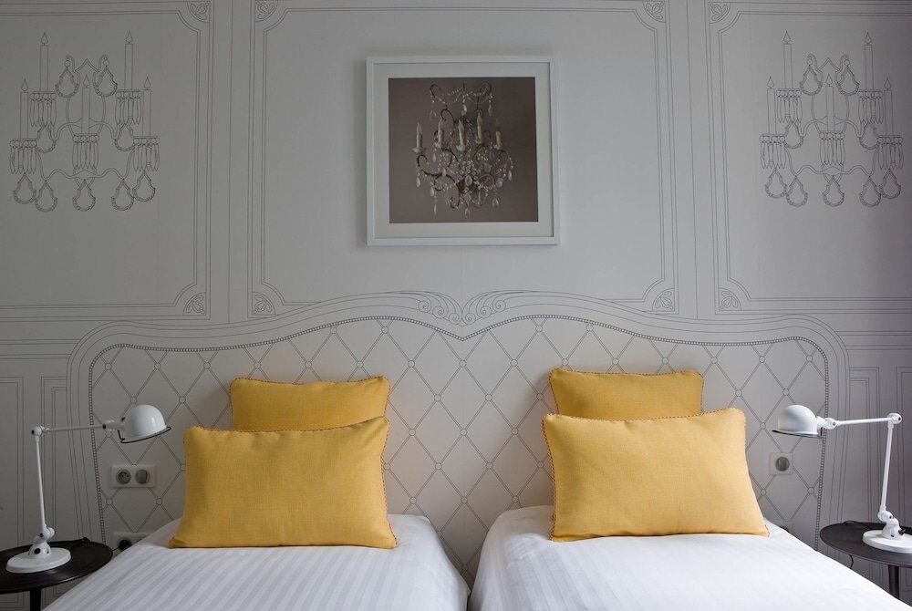 Hôtel Joyce - Astotel Room Type - Double Room - Complimentary soft minibar,Courtesy tray,Chromecast, Digital press