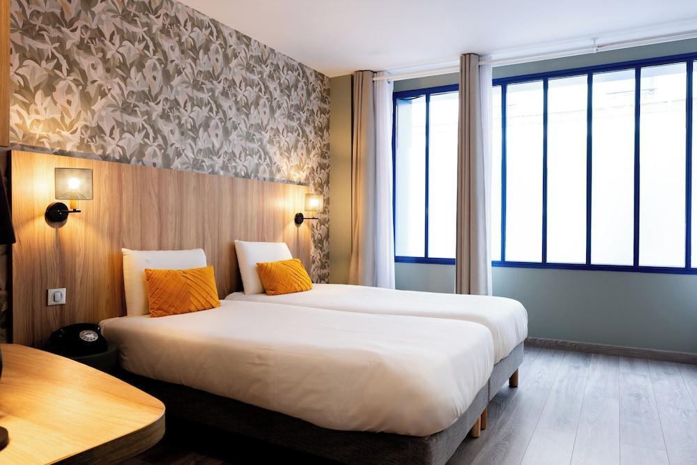Hotel Kyriad Paris 10 Canal Saint Martin Room Type - Standard Room, 2 Twin Beds