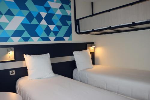 Comfort Hotel Paris Porte d'Ivry Room Type - Triple Room