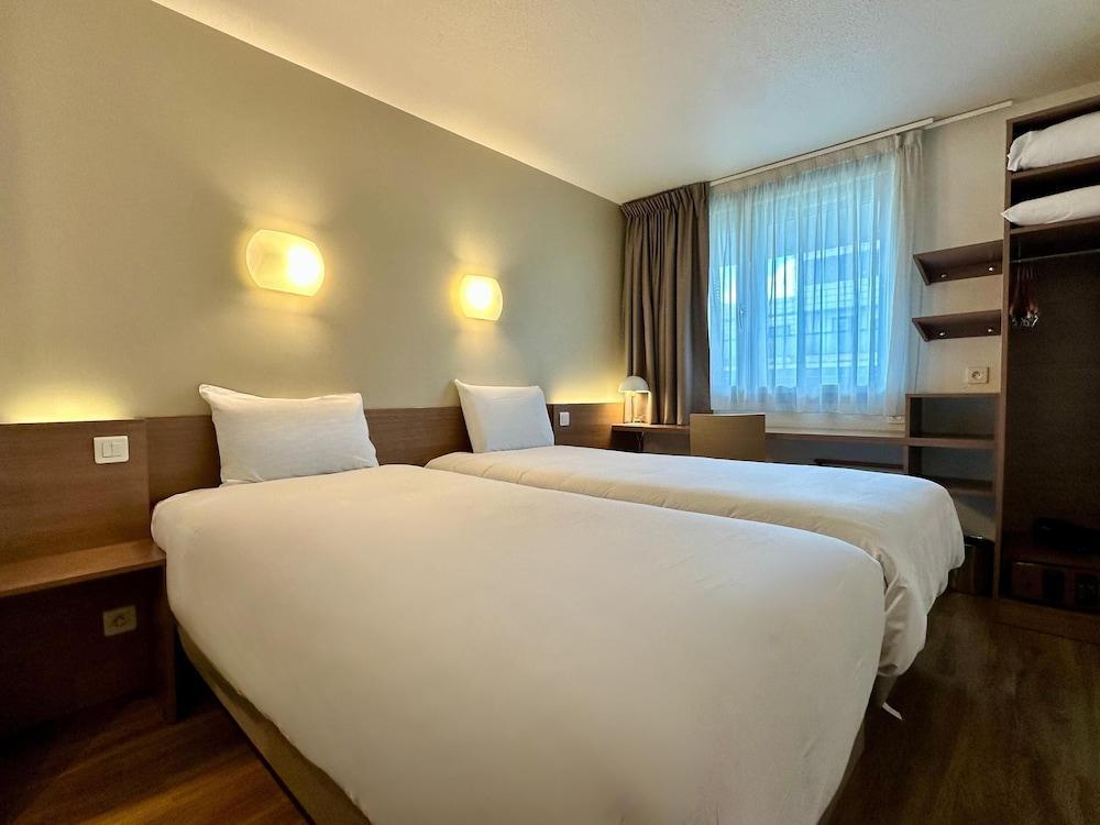Campanile Hotel Paris Bercy Village Room Type - Standard Room, 2 Twin Beds