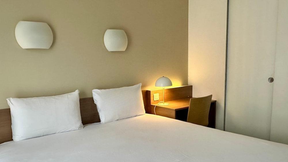 Campanile Hotel Paris Bercy Village Room Type - Standard Room - 1 Double Bed