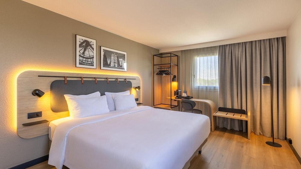 Campanile PRIME - Le Blanc Mesnil Room Type - Superior Room, 1 King Bed