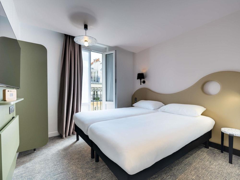 ibis Styles Paris Cadet Lafayette Room Type - Standard Room, 2 Twin Beds