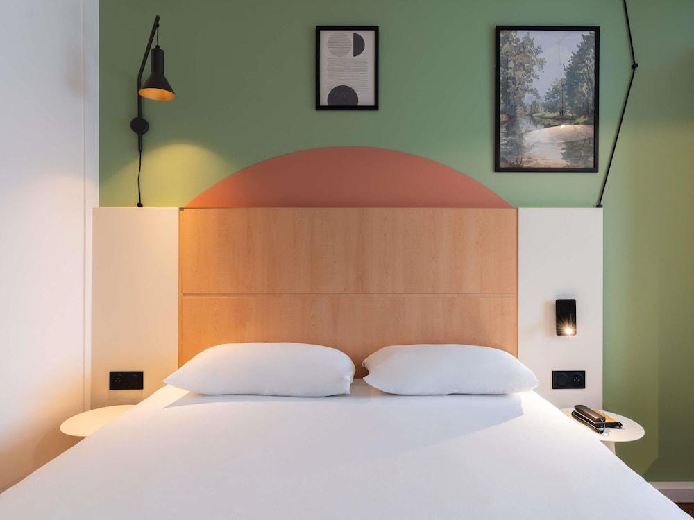 ibis Marne La Vallée Val d'Europe Room Type - Standard Room, 1 Double Bed with Sofa bed