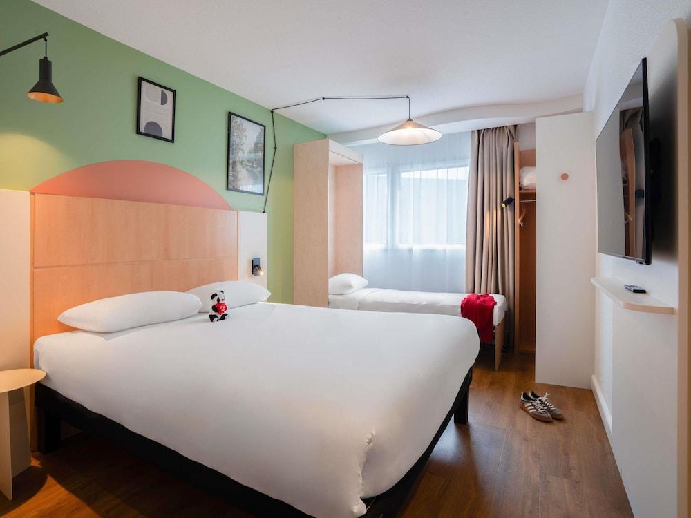 ibis Marne La Vallée Val d'Europe Room Type - Standard Room, 1 Double Bed with Sofa bed