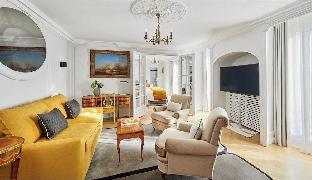 Hotel Lancaster Room Type - Signature Suite