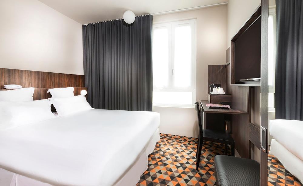 Libertel Gare Du Nord Suede Room Type - Comfort Room, Courtyard View Libertel Gare Du Nord Suede Room Type - Comfort Room, Courtyard View