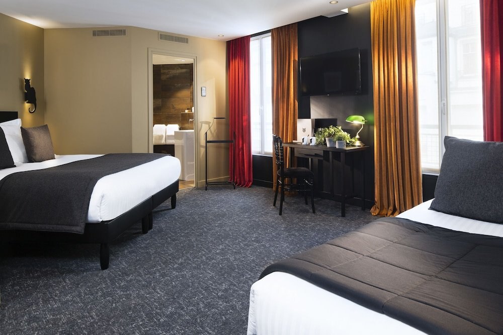 Hôtel Le Chat Noir Room Type - Deluxe Triple Room