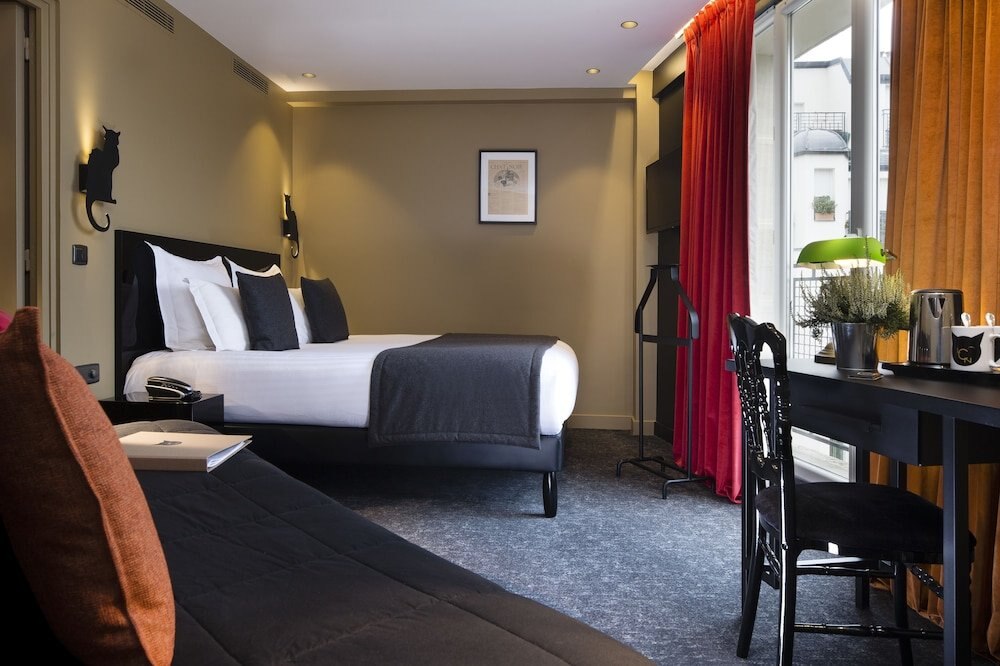 Hôtel Le Chat Noir Room Type - Superior Double or Twin Room Hôtel Le Chat Noir Room Type - Superior Double or Twin Room