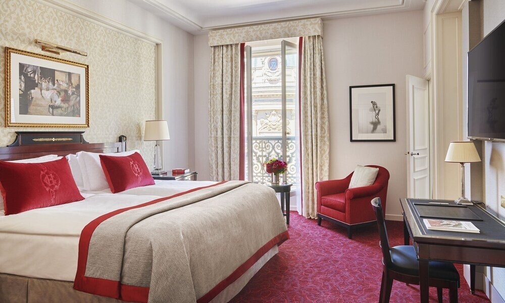 InterContinental Paris le Grand Room Type - 2 Twin Premium Opera View Balcony