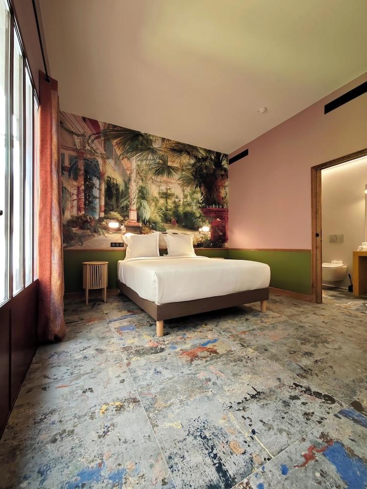 Le Relais Monceau Room Type - Deluxe Double Room, Terrace