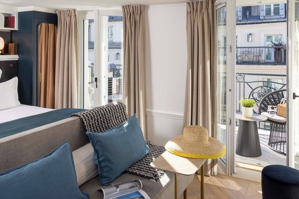 Hôtel Louvre Montana Room Type - Parisian balcony