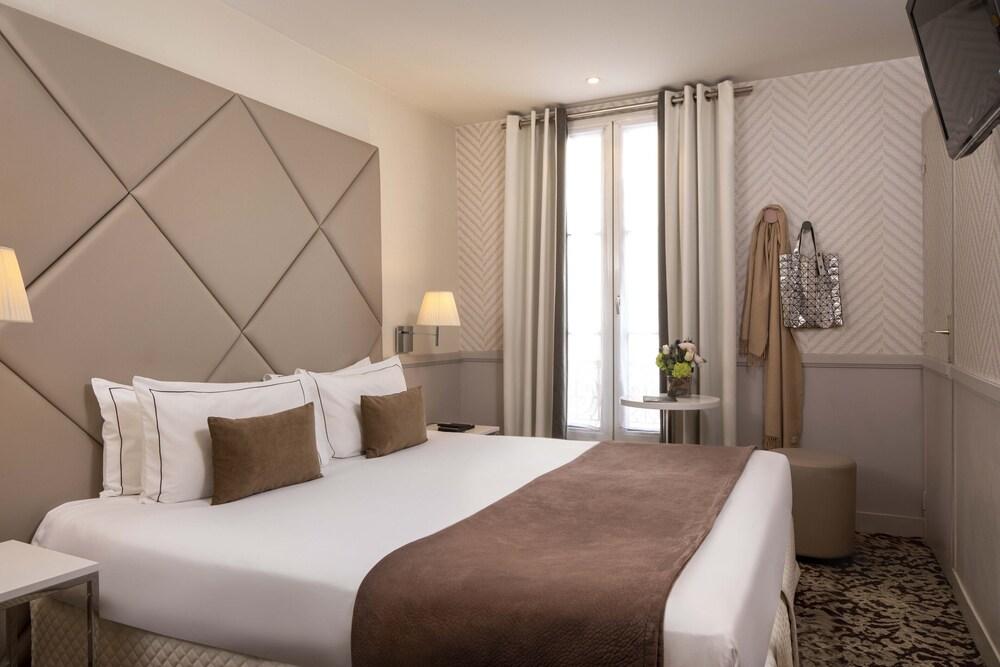 Hotel Longchamp Elysees Room Type - Standard Double Room