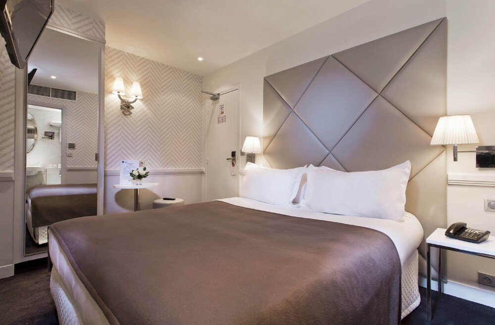Hotel Longchamp Elysees - Tap to explore photos
