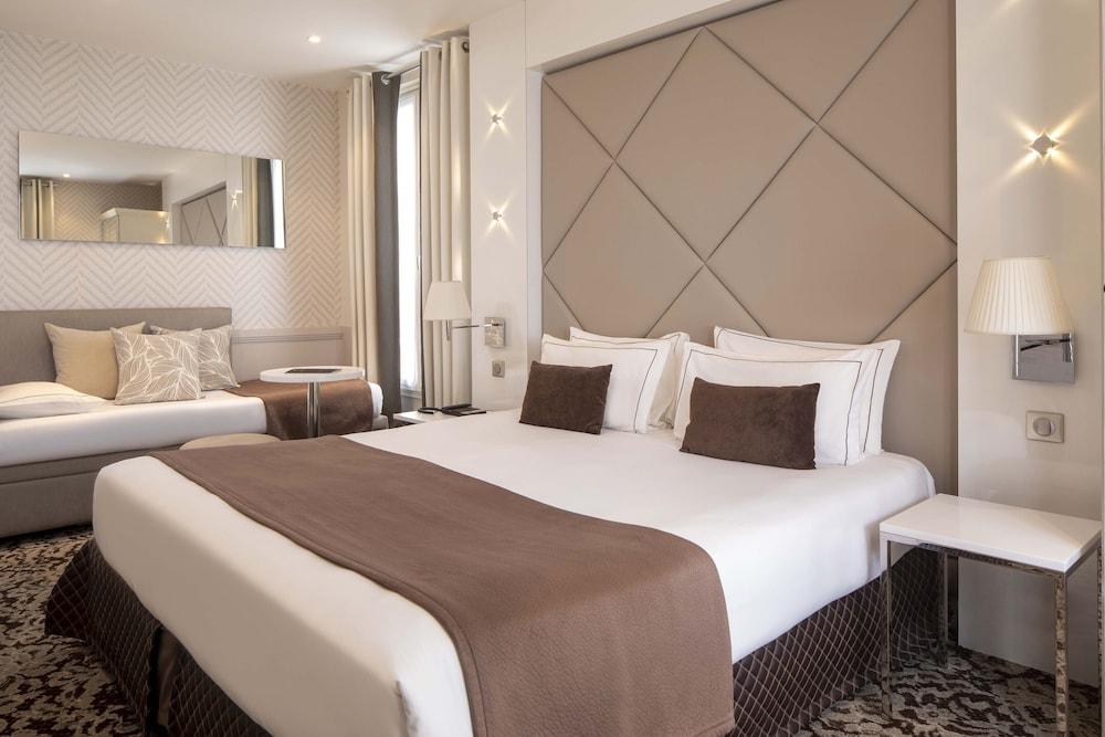 Hotel Longchamp Elysees Room Type - Deluxe Triple Room