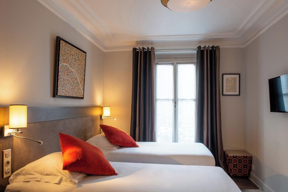 Hôtel Régence Etoile Room Type - Superior Twin Room overlooking courtyard