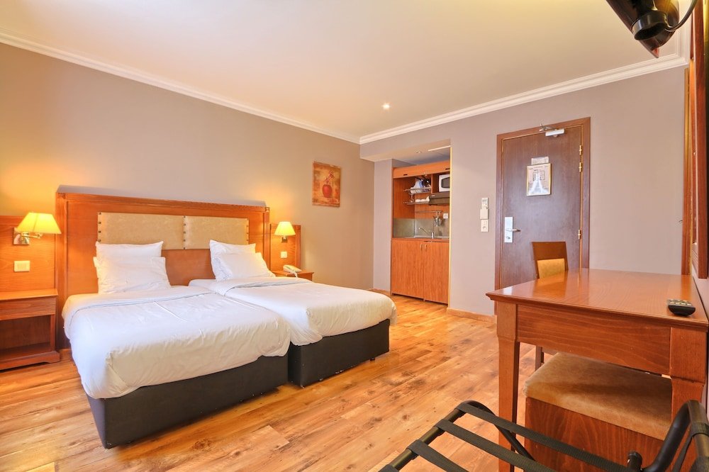 121 باريس هوتل