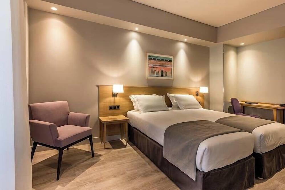 Hotel Le Magellan Room Type - Junior Suite Hotel Le Magellan Room Type - Junior Suite