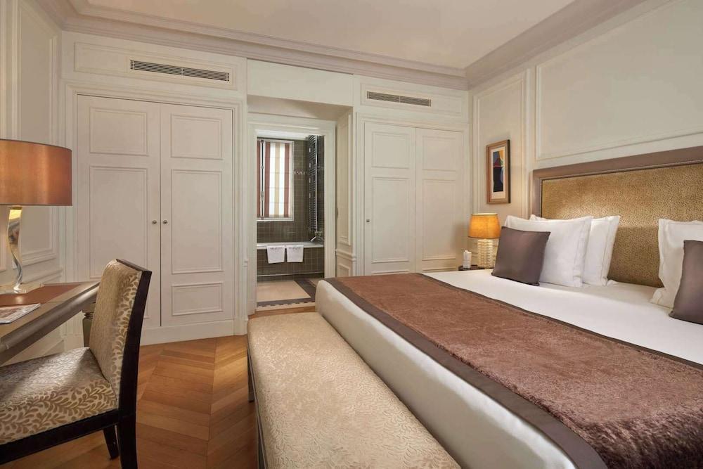 Majestic Hotel - SPA Champs Elysées Room Type - Suite Terrace