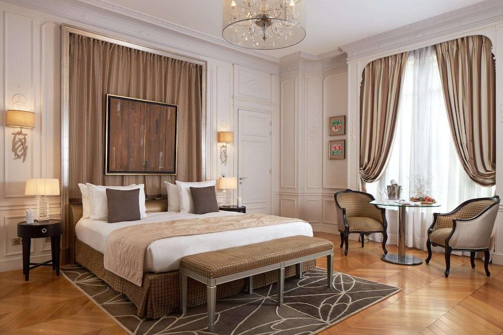 Majestic Hotel - SPA Champs Elysées Room Type - Grand Room (Deluxe)