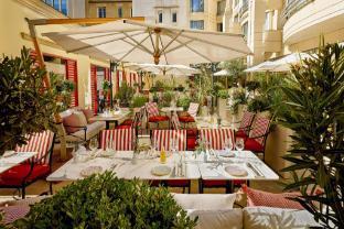 Paris Marriott Champs Elysees Hotel - Tap to explore photos