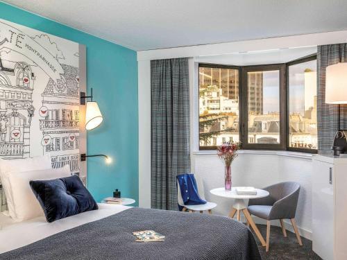 Mercure Paris Gare Montparnasse - Tap to explore photos
