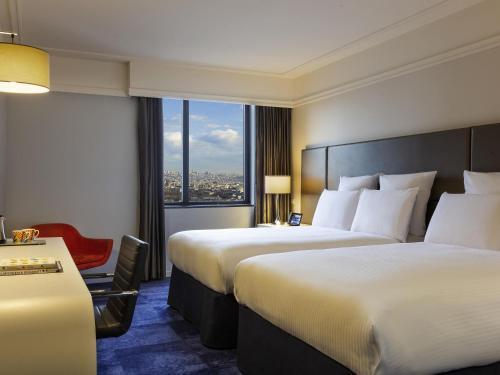 Pullman Paris Montparnasse - Tap to explore photos