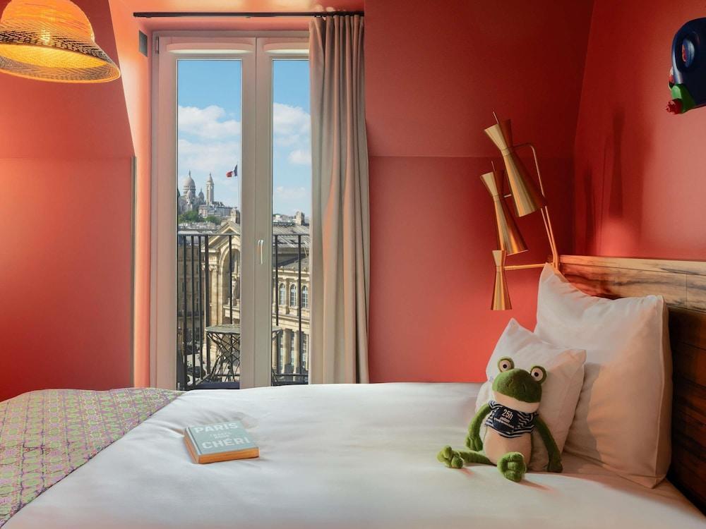 25hours Hotel Terminus Nord - Tap to explore photos
