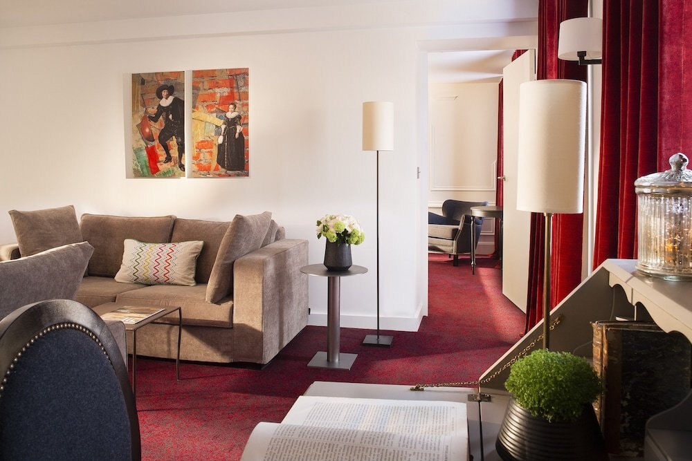Hôtel Moliere Room Type - Suite, 1 King Bed with Sofa bed Hôtel Moliere Room Type - Suite, 1 King Bed with Sofa bed
