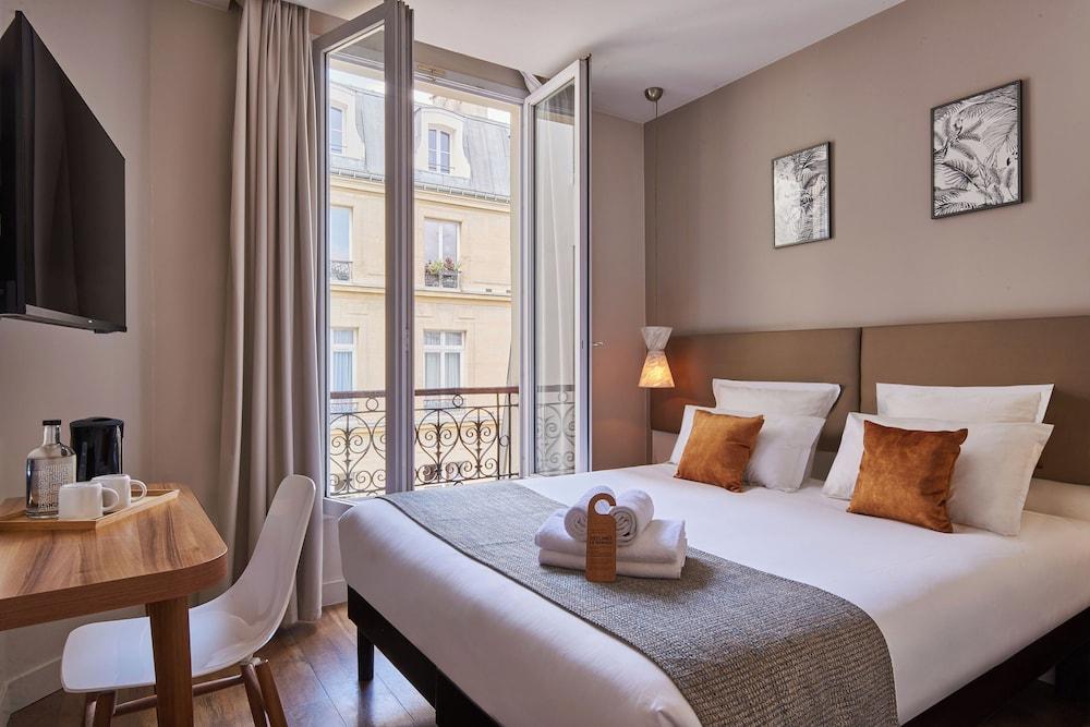 Hôtel Magenta 38 by Happyculture Room Type - Classic Double Room