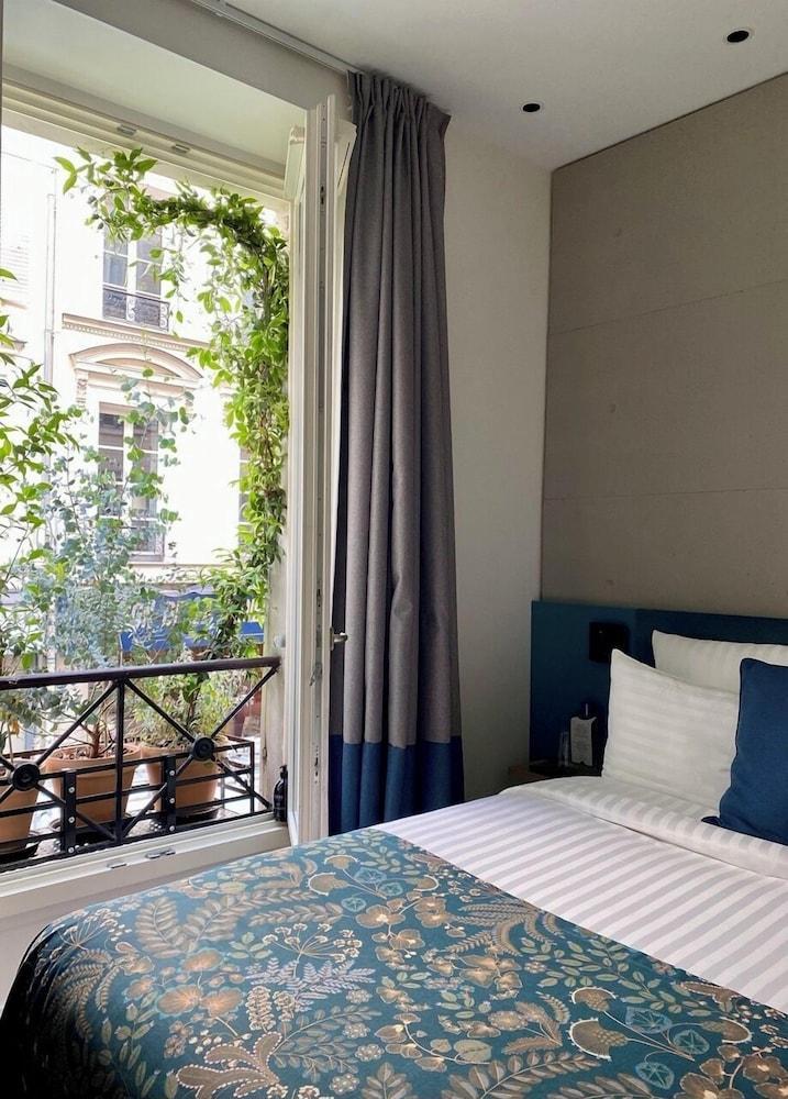 Le Basile Hôtel Room Type - Classic Double Room