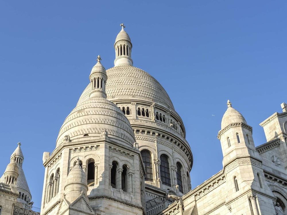 Mercure Paris Montparnasse Raspail - Tap to explore photos
