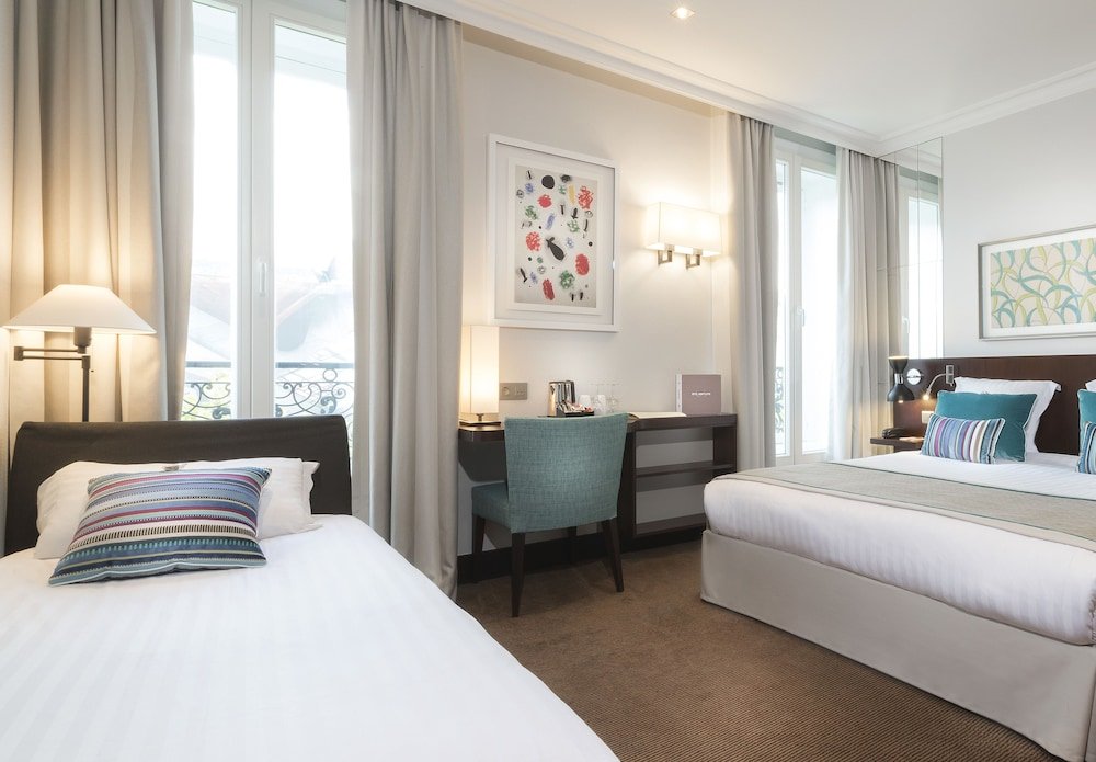 Montfleuri Hotel Room Type - Deluxe Triple Room