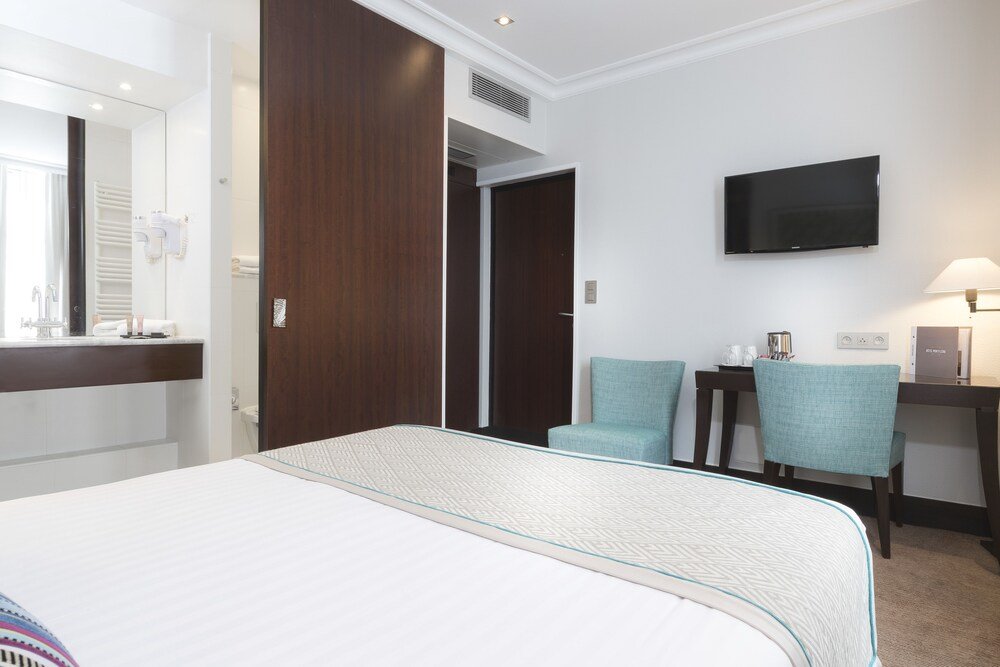 Montfleuri Hotel Room Type - Deluxe Double Room