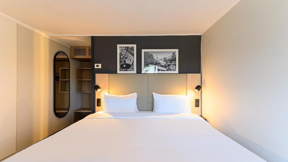 Campanile PRIME - Marne-la-Vallée - Torcy Room Type - Superior Room, 1 King Bed