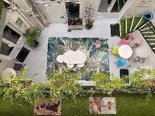 Hotel Malar - Tap to explore photos