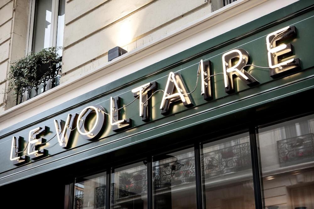 New Hotel le Voltaire - Tap to explore photos