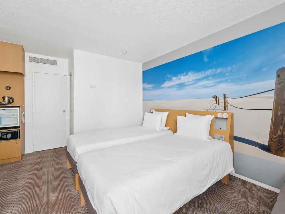 Novotel Paris Est Room Type - Superior Room, 2 Twin Beds