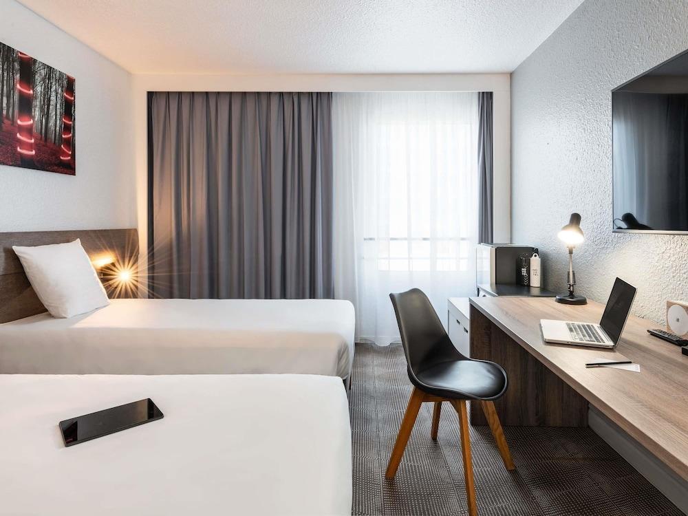 Novotel Paris Est Room Type - Classic Room, 2 Twin Beds