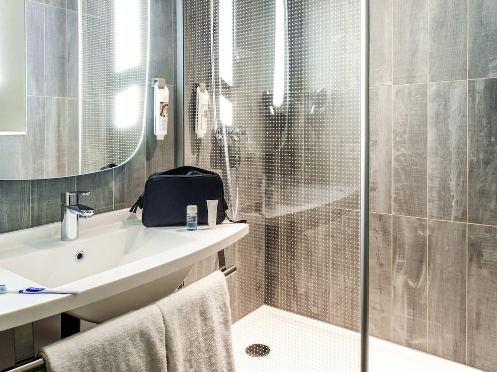 ibis Marne La Vallée Noisy Room Type - Standard Double Room, 1 Double Bed