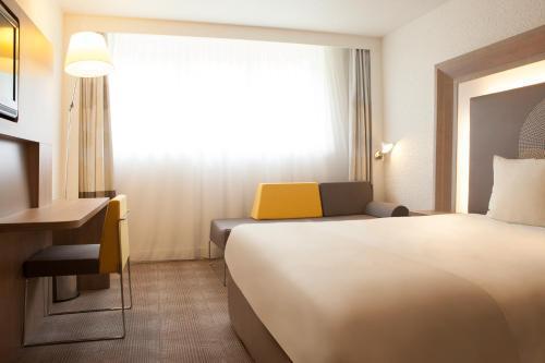 Novotel Paris Pont De Sevres Room Type - Family Superior Room Novotel Paris Pont De Sevres Room Type - Family Superior Room