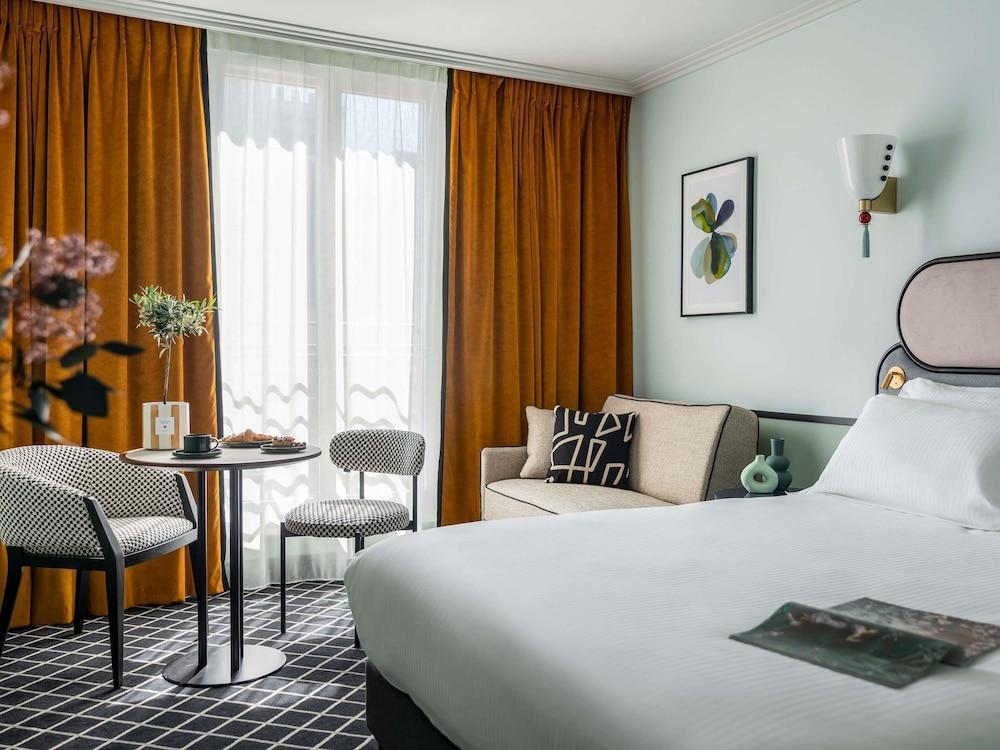 Ibis Paris Opera La Fayette Room Type - Superior Room, 1 Double Bed with Sofa bed, Accessible Ibis Paris Opera La Fayette Room Type - Superior Room, 1 Double Bed with Sofa bed, Accessible