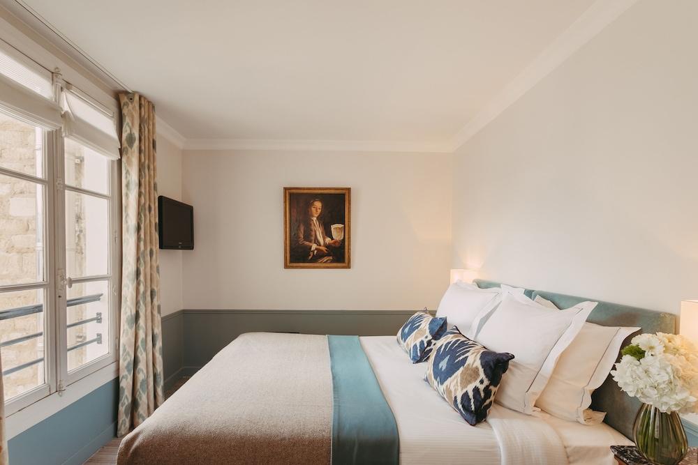 Hôtel d'Orsay Room Type - Superior Room