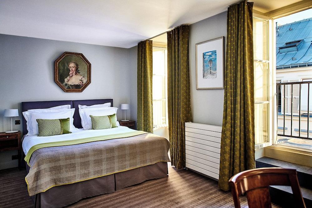 Hôtel d'Orsay Room Type - Deluxe Room Hôtel d'Orsay Room Type - Deluxe Room