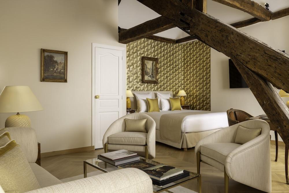 Hotel Pas De Calais Room Type - Suite