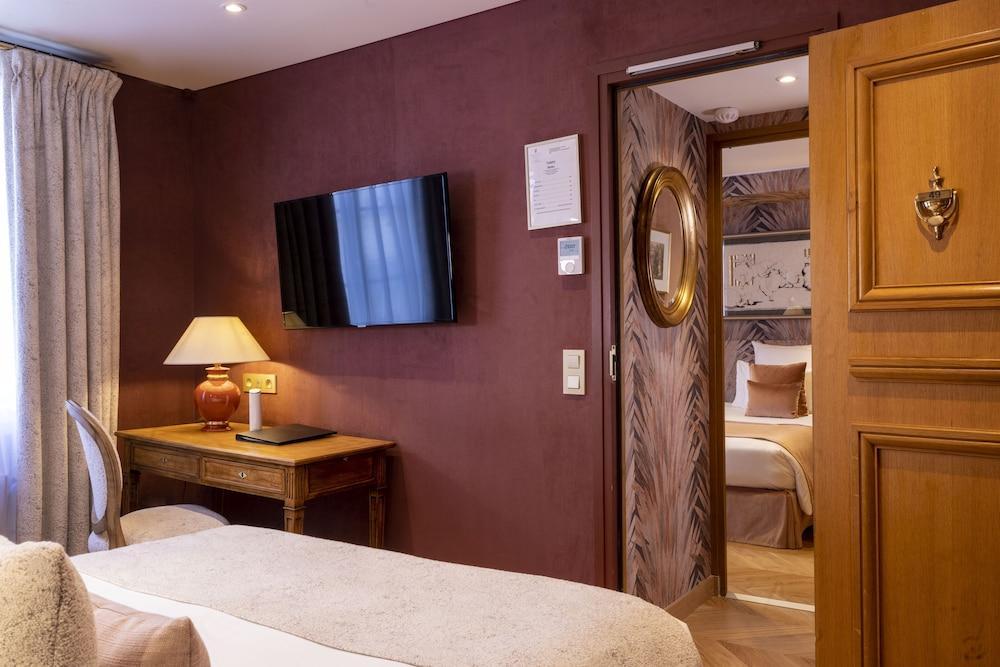 Hotel Pas De Calais Room Type - Family Room, Connecting Rooms
