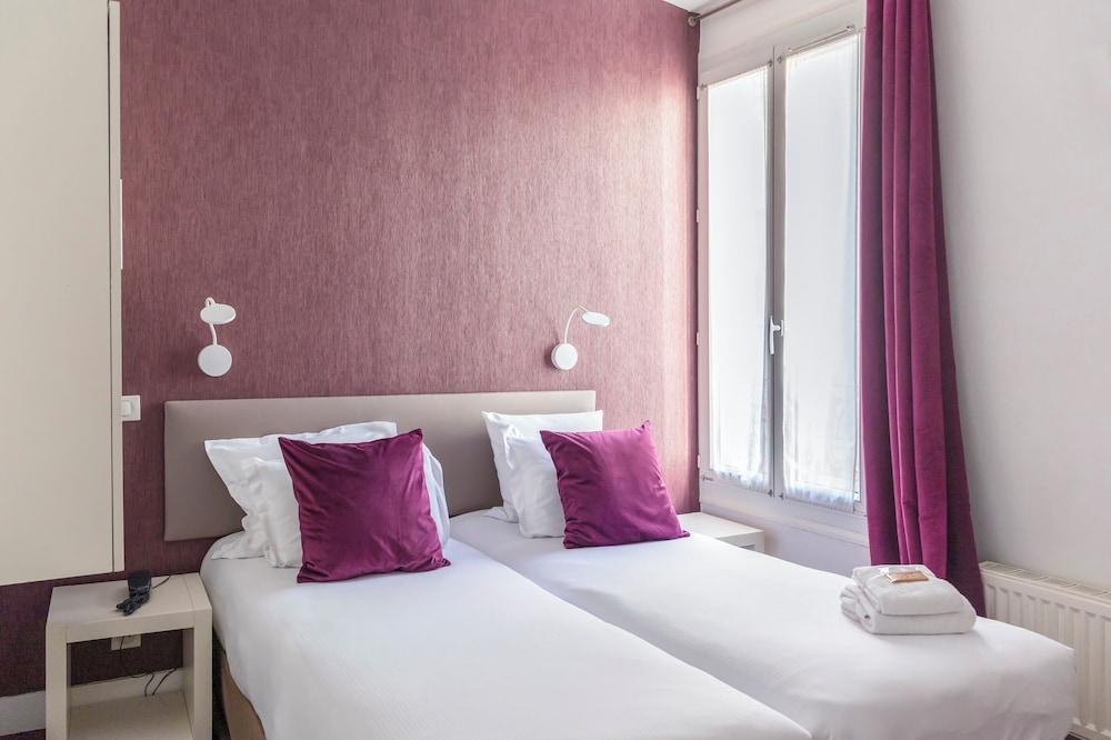 Porte de Versailles Hotel Room Type - Twin Room